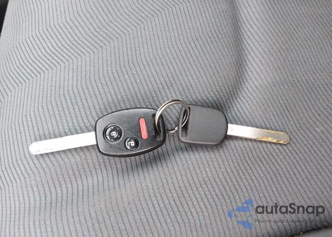 2013 Honda Fit from USA, damaged, VIN JHMGE8H32DC039723